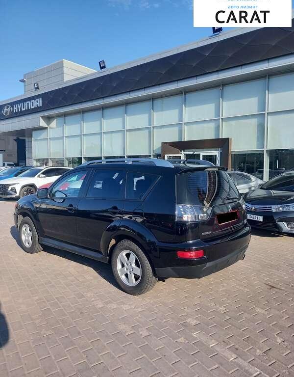 Mitsubishi Outlander 2010