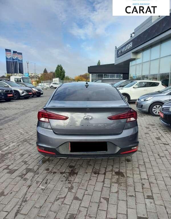 Hyundai Elantra 2019