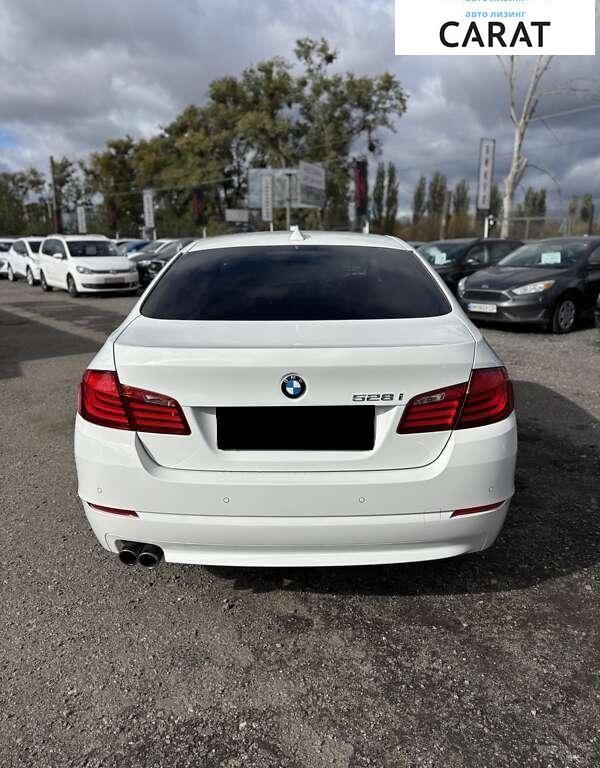 BMW 5 Series 2012 BMW 5 Series 2012