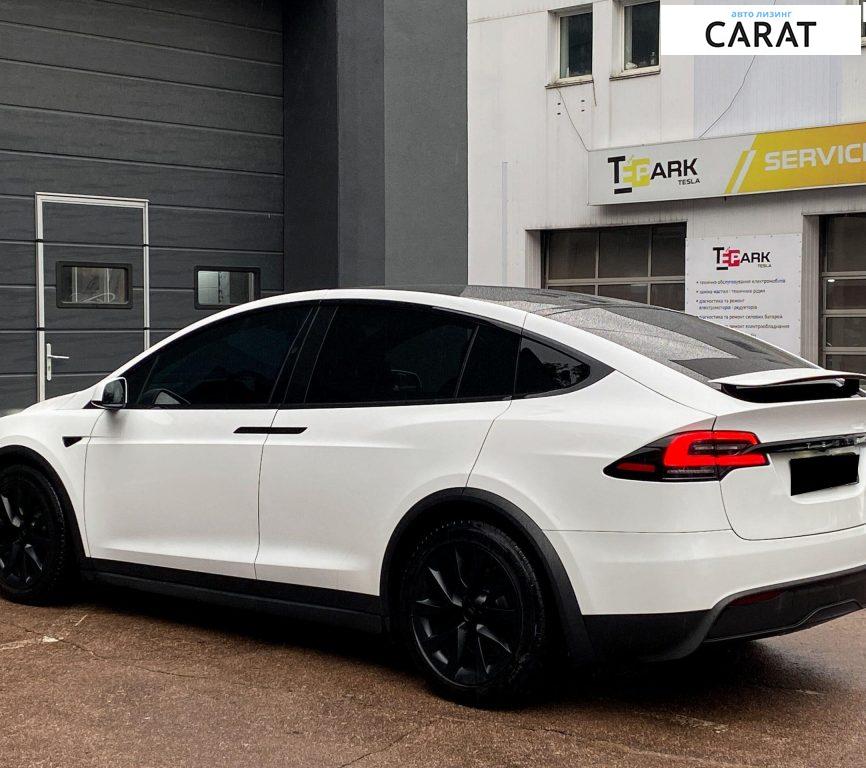 Tesla Model X 2023