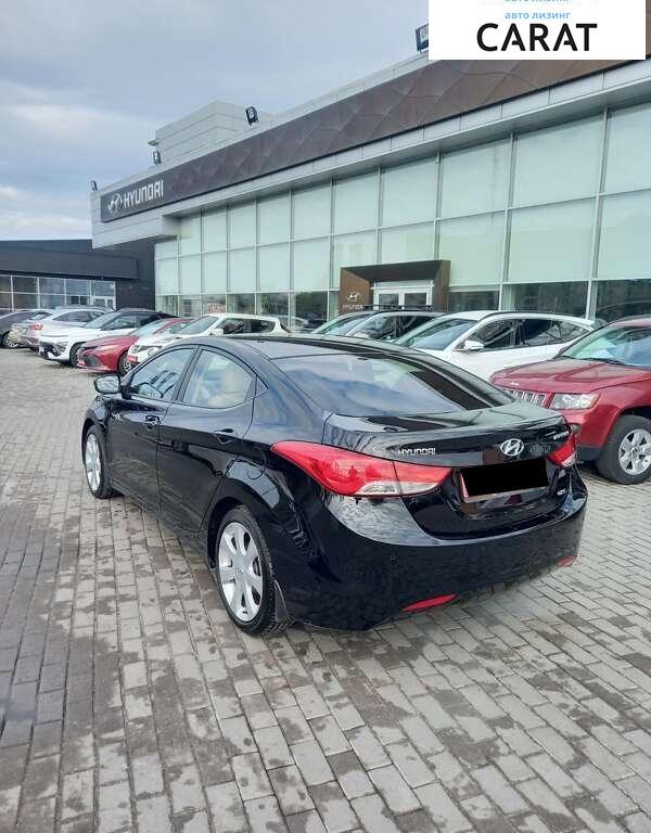Hyundai Elantra 2012