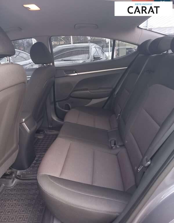 Hyundai Elantra 2019