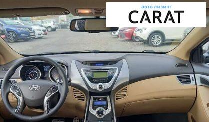 Hyundai Elantra 2012