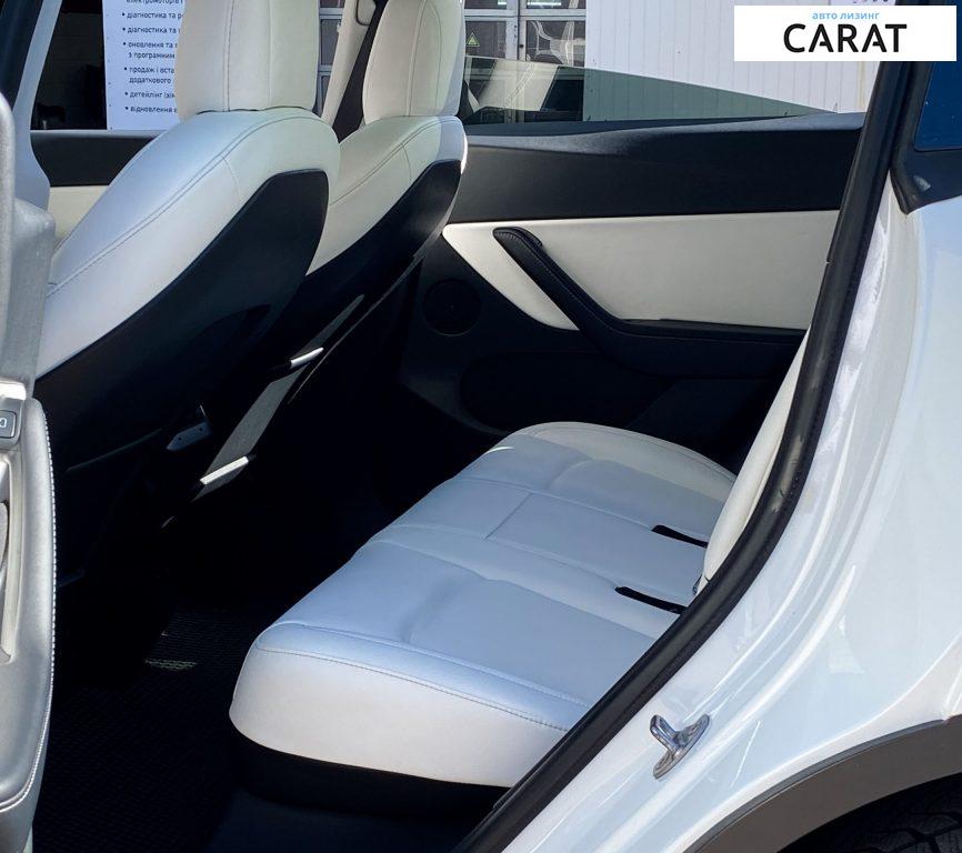Tesla Model Y 2021
