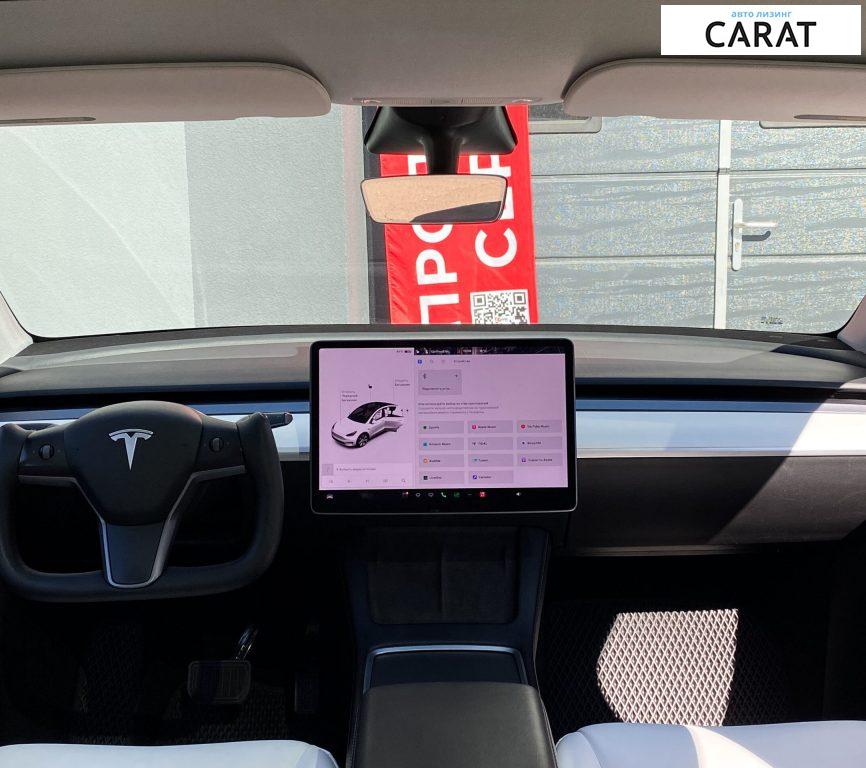 Tesla Model Y 2021