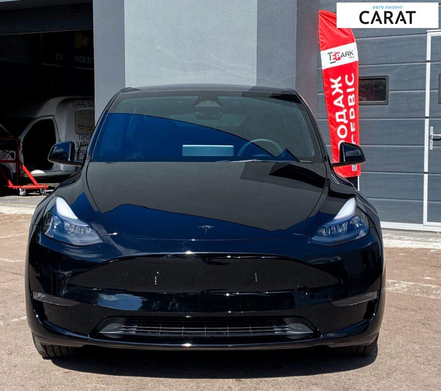 Tesla Model Y 2025