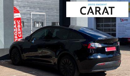 Tesla Model Y 2025