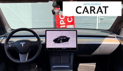 Tesla Model Y 2025