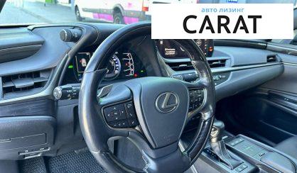 Lexus ES 2019
