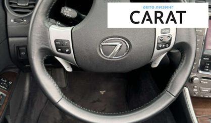 Lexus IS 2011