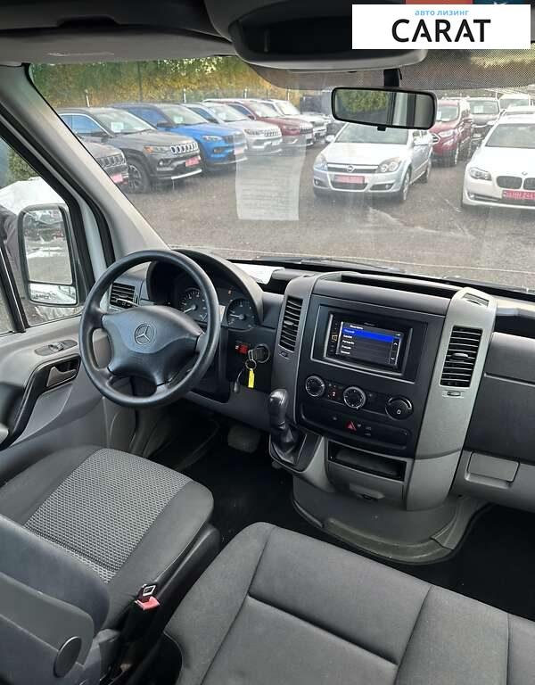 Mercedes-Benz Sprinter 2013