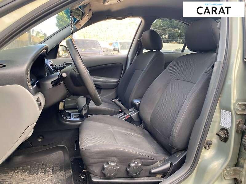 Nissan Almera 2010 Nissan Almera 2010