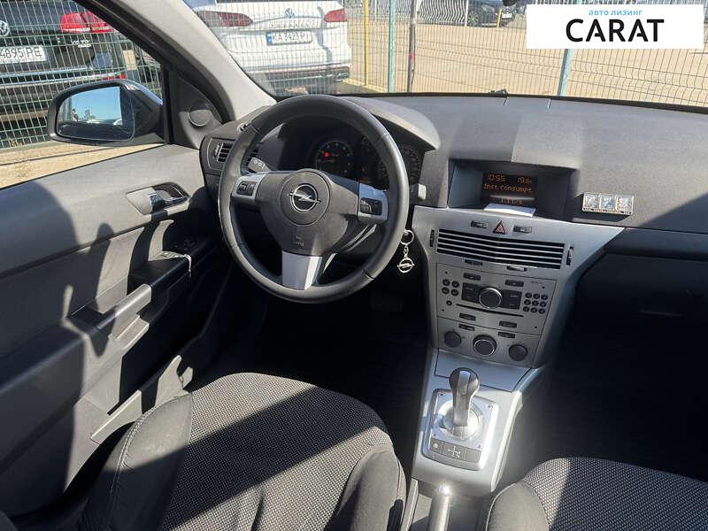 Opel Astra 2012 Opel Astra 2012