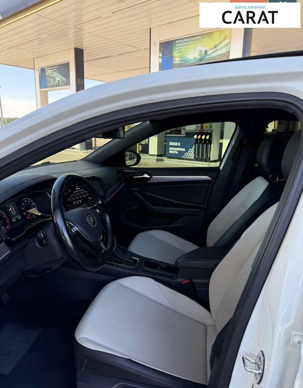 Volkswagen Jetta 2019