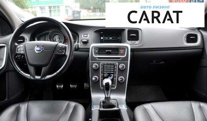 Volvo V60 2015