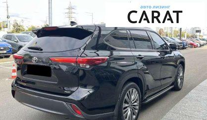 Toyota Highlander 2021