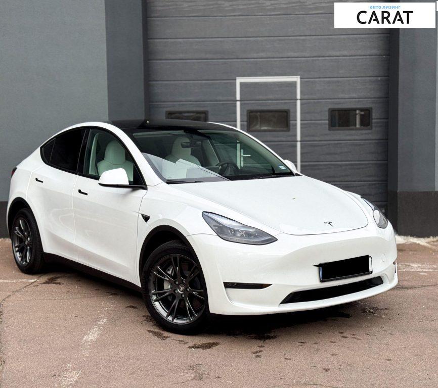 Tesla Model Y 2024