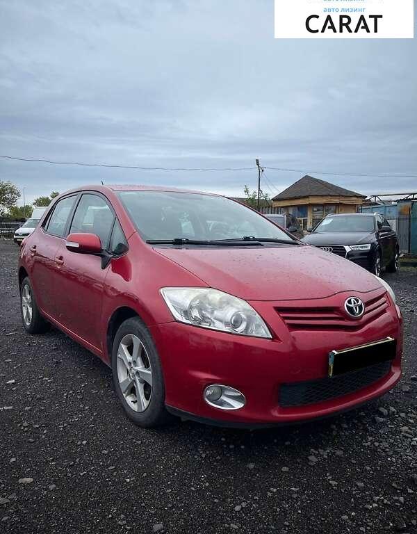 Toyota Auris 2011