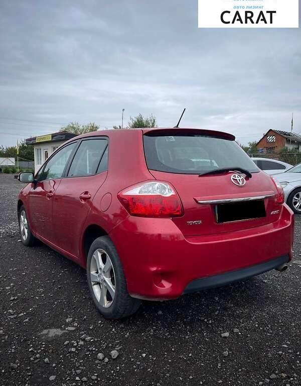 Toyota Auris 2011