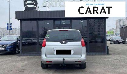 Peugeot 5008 2011