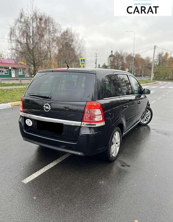 Opel Zafira 2011