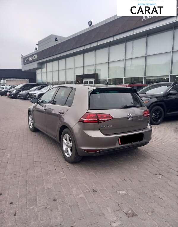Volkswagen e-Golf 2015