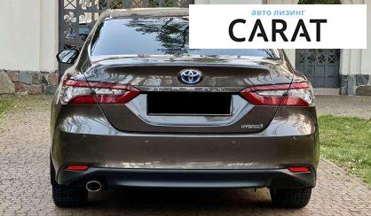 Toyota Camry 2021