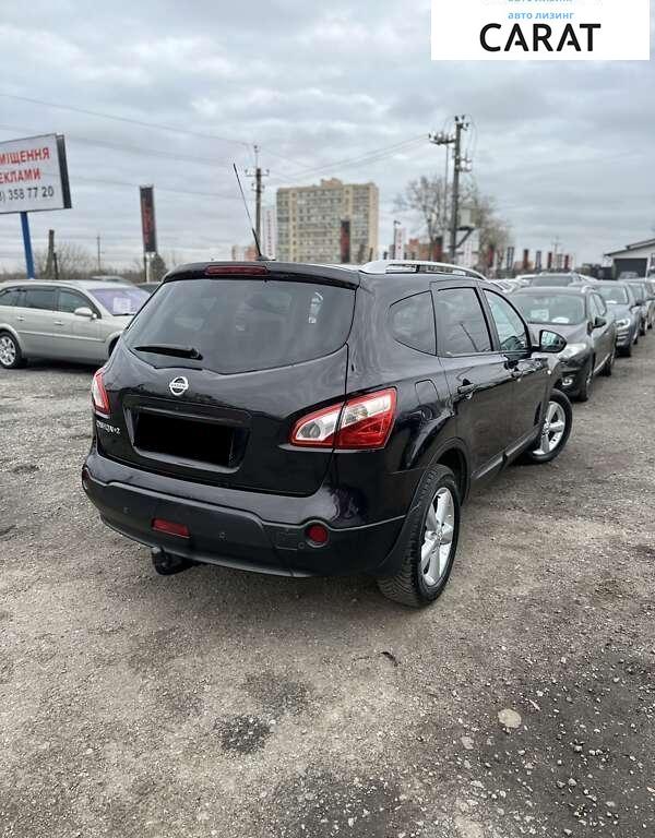 Nissan Qashqai+2 2011