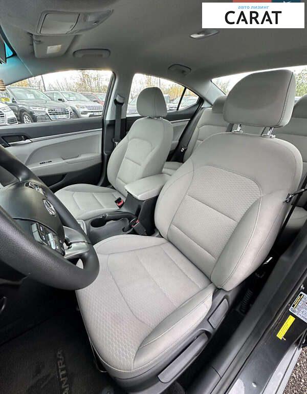 Hyundai Elantra 2020