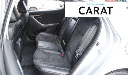 Hyundai Elantra 2012