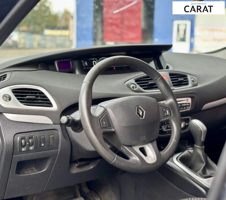 Renault Grand Scenic 2011