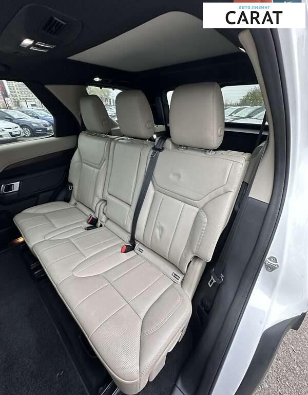 Land Rover Discovery 2018