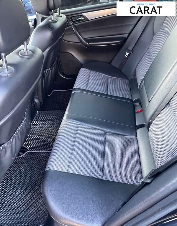 Mercedes-Benz C-Class 2006