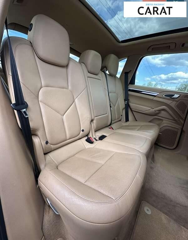 Porsche Cayenne 2014