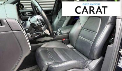 Porsche Cayenne 2021