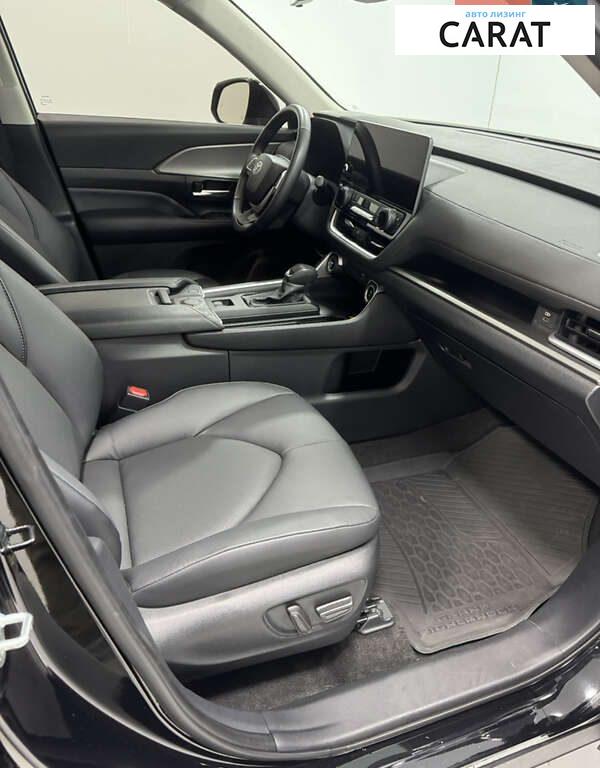 Toyota Highlander 2023