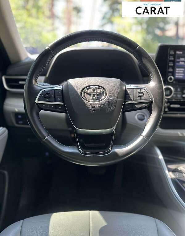 Toyota Highlander 2020