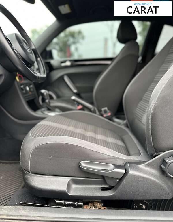 Volkswagen Beetle 2012