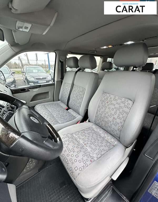 Volkswagen Caravelle 2008