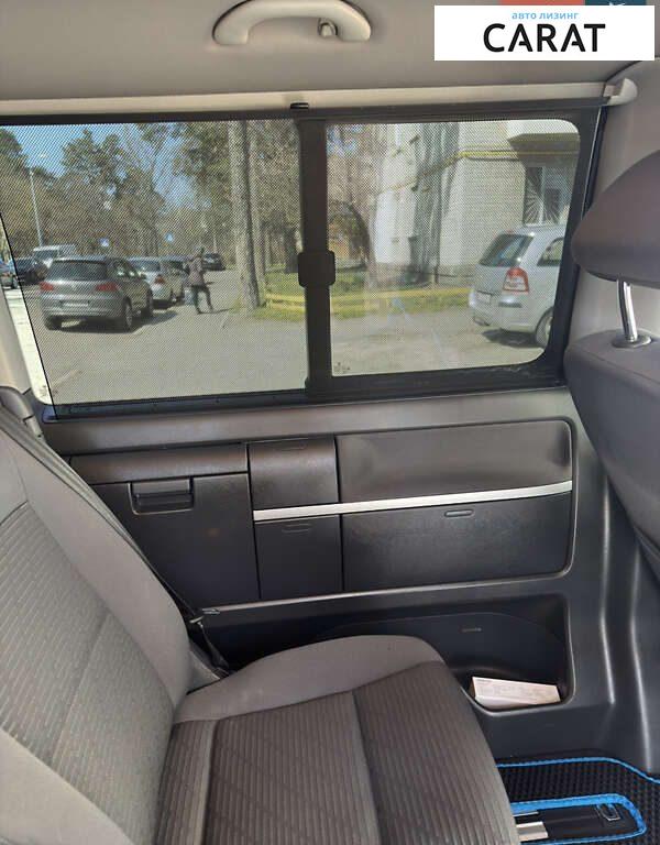 Volkswagen Multivan 2013