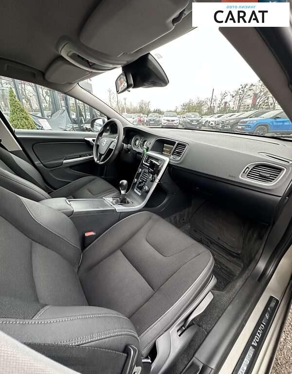 Volvo V60 2011