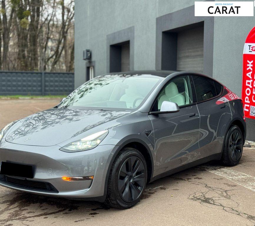 Tesla Model Y 2024