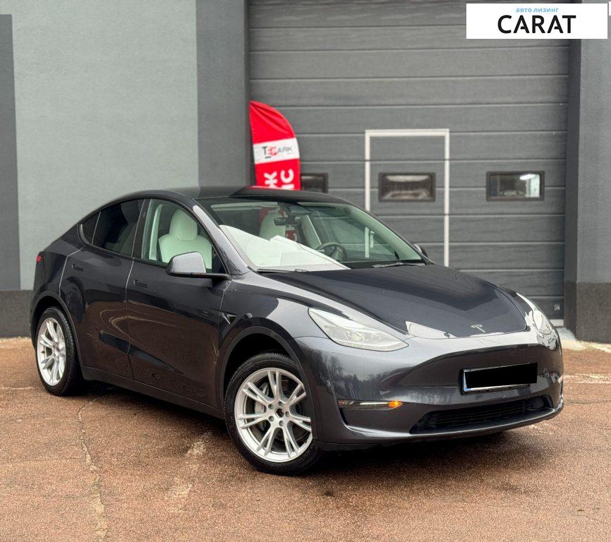 Tesla Model Y 2024