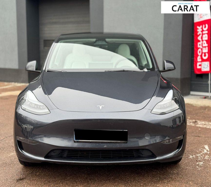 Tesla Model Y 2024