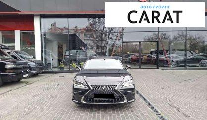 Lexus ES 2022