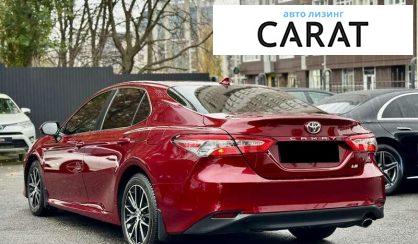 Toyota Camry 2019