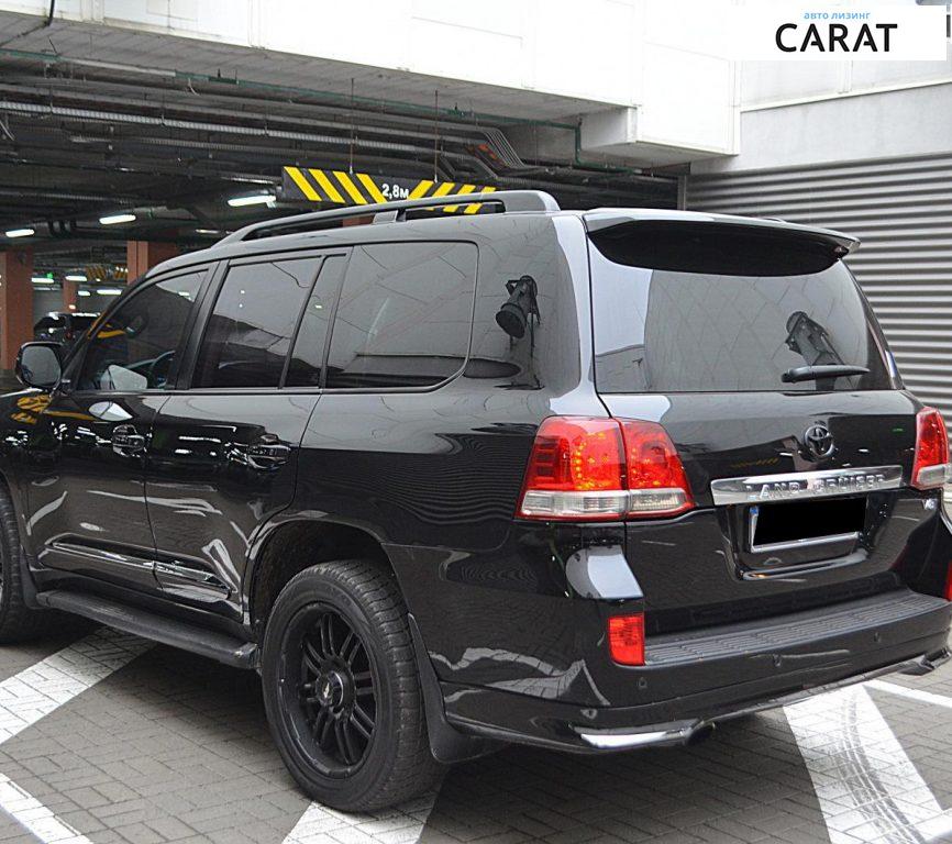 Toyota Land Cruiser 2010