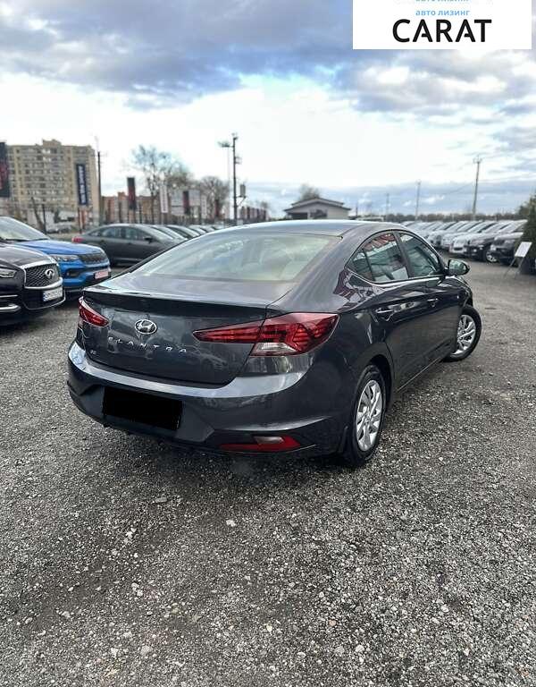Hyundai Elantra 2020
