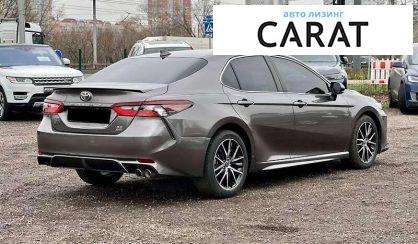 Toyota Camry 2021
