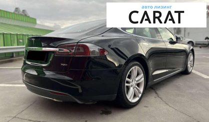 Tesla Model S 2015